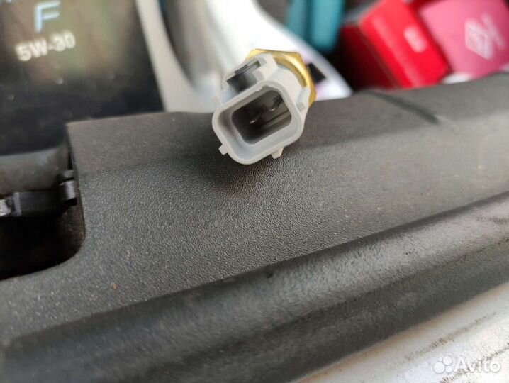 LR018397 датчик температуры