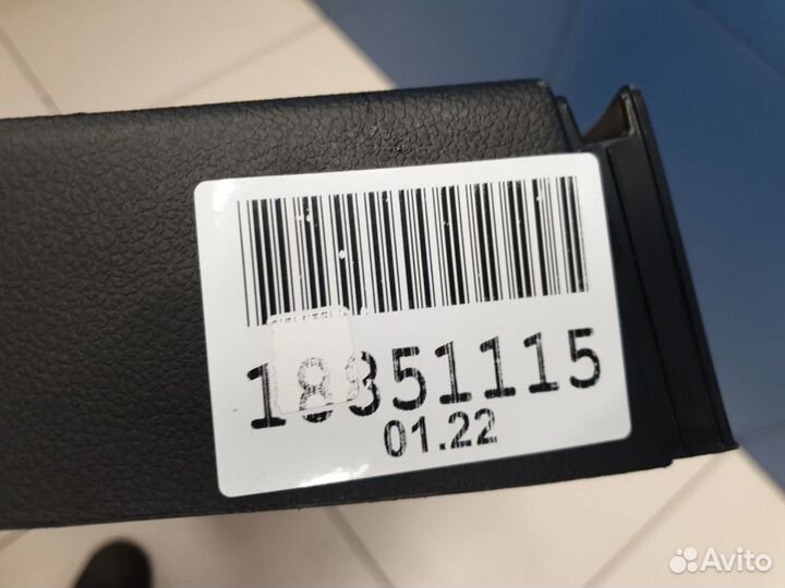 Обшивка двери багажника Mercedes GLC-klasse X253 2