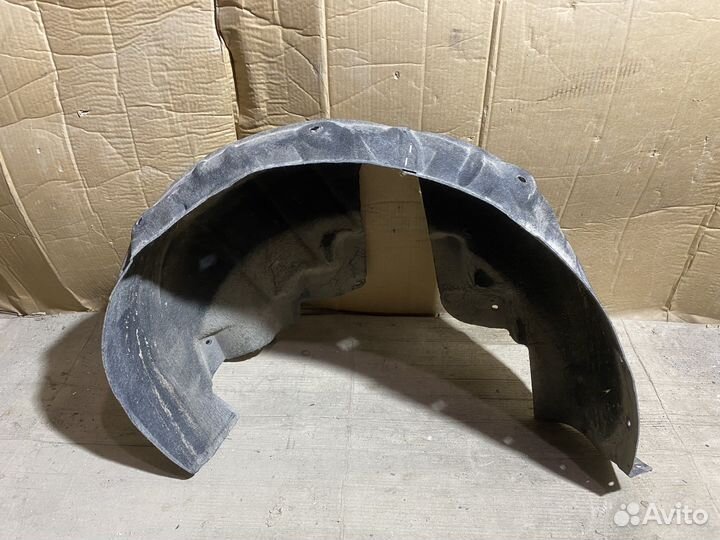Подкрылок задний левый Фольксваген Тигуан 2 Целый