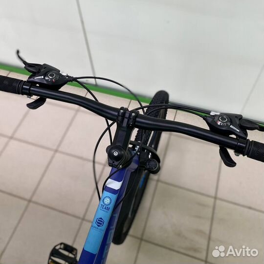 Велосипед литые 26 дюймов