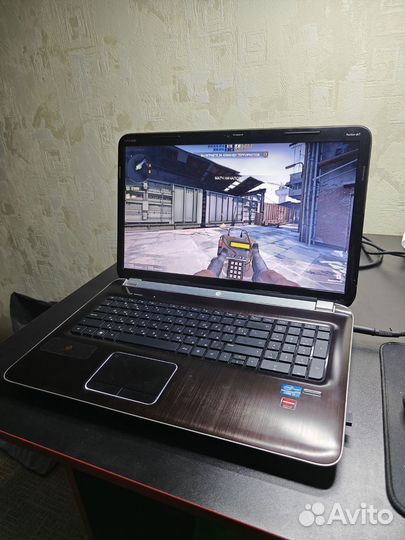 Огромный, металлический, игровой ноутбук HP видео