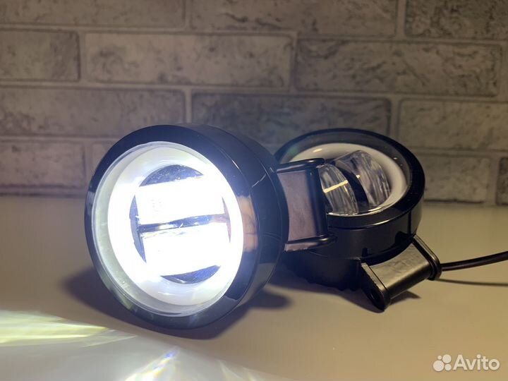 Фара противотуманная LED универсальная круглая