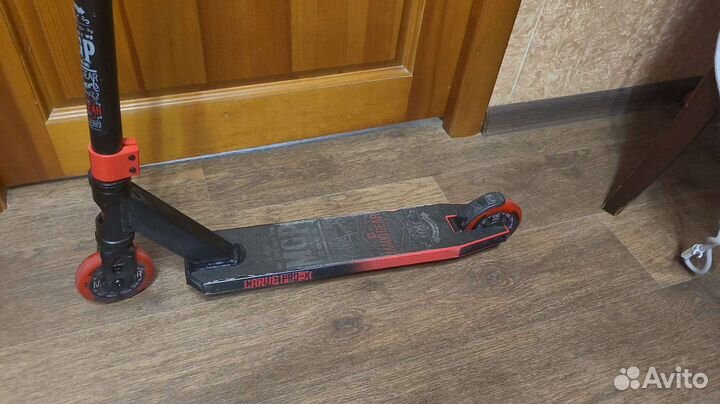 Трюковой самокат