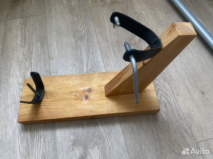 Хамоньерка (подставка для хамона)