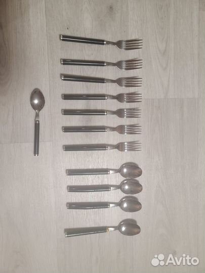 Столовые приборы