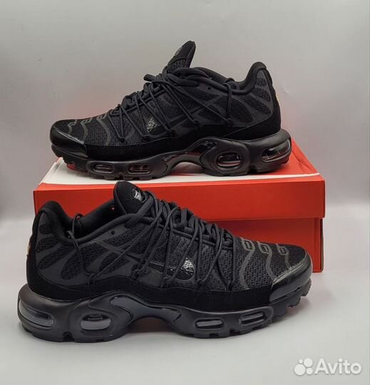 Кроссовки Nike air max plus черный мужские