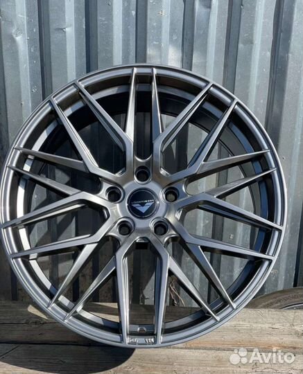 Диски Vorsteiner R19 5*108 хром