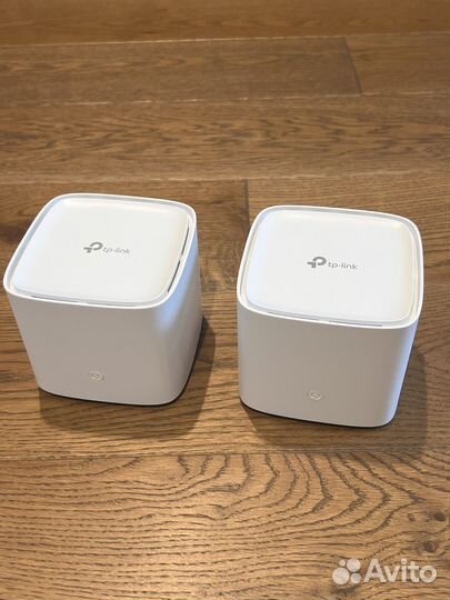 Роутер TP-Link HC220-G5