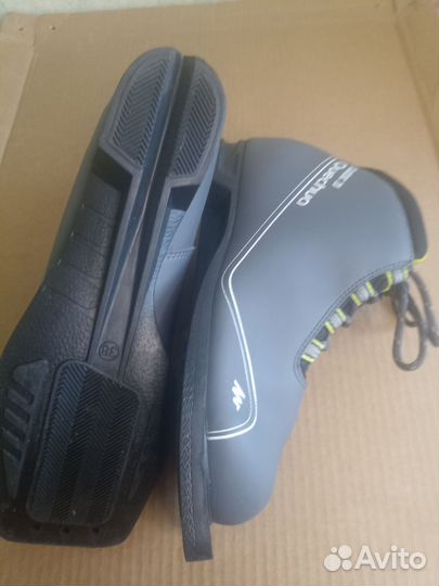 Лыжные ботинки quechua