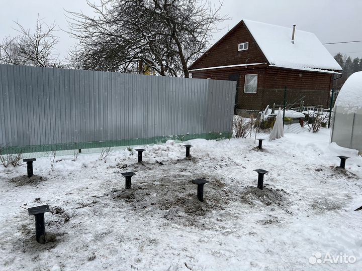 Свайно-винтовой фундамент