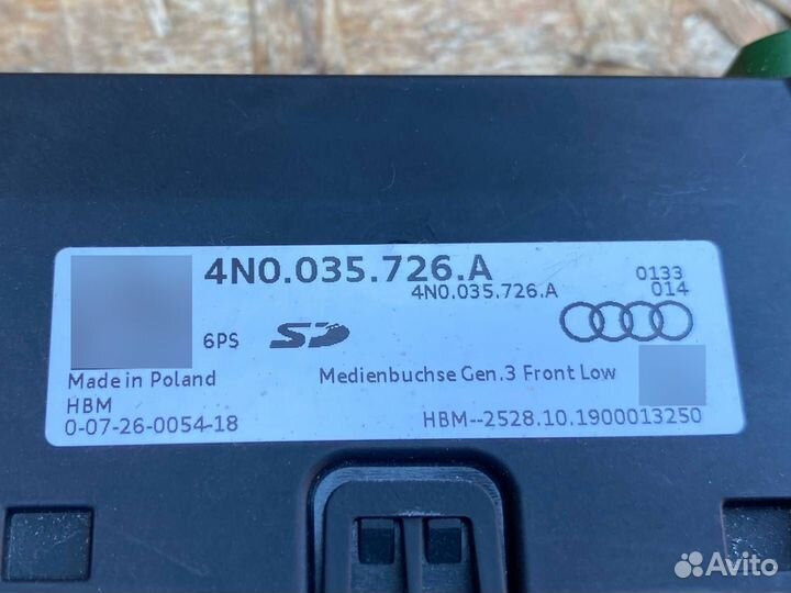 Разъем AUX / USB Audi A7 4K 2019 4N0035726A