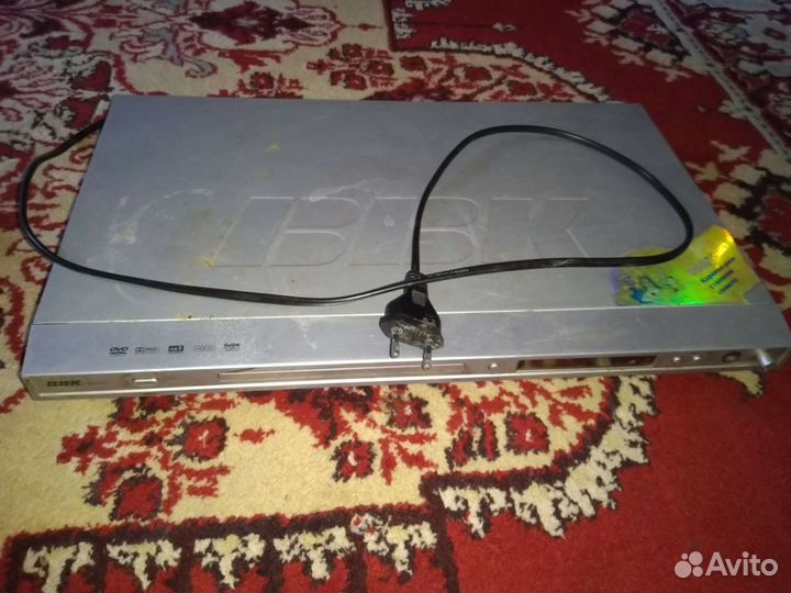 2 DVD плеера