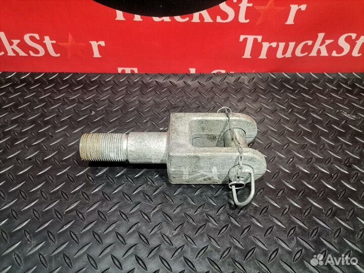 Крюк буксировочный камаз 5490