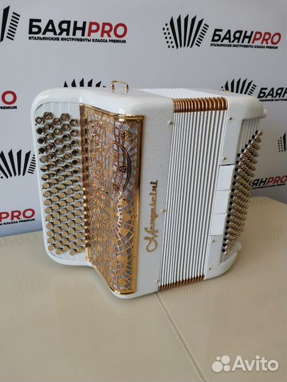 Итальянский баян Mengascini F5