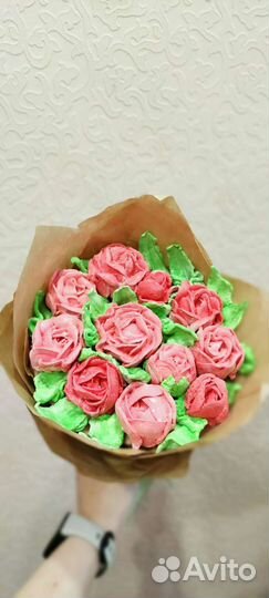 Цветы розы и букеты сувениры