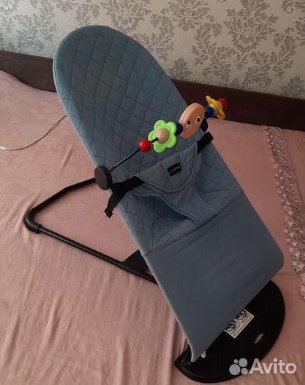 Шезлонг детский