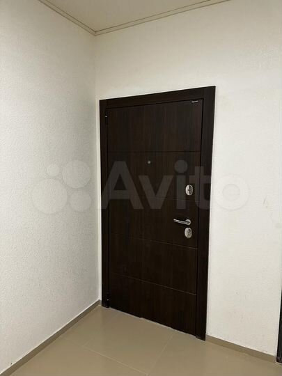 2-к. квартира, 61,2 м², 1/9 эт.