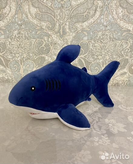 Мягкая игрушка акула