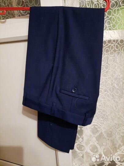 Школьный костюм с брюками