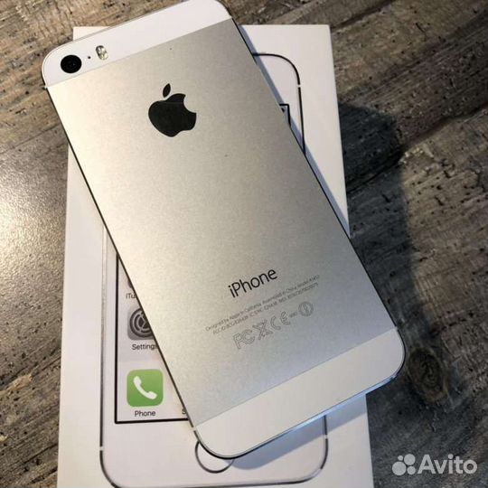 iPhone 5S, 16 ГБ