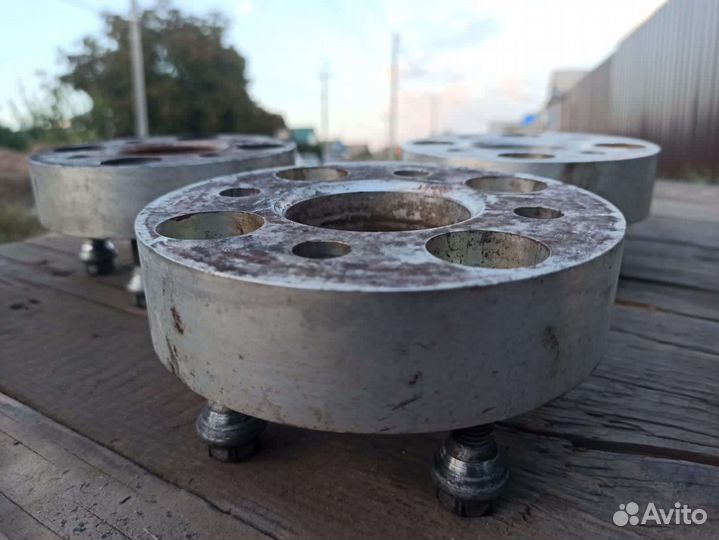 Проставки колёсные с 4x100 на 4х108