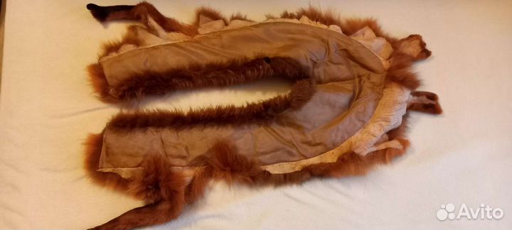 Воротник из меха лисы