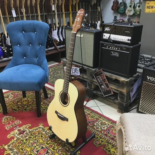 Акустическая гитара Crafter