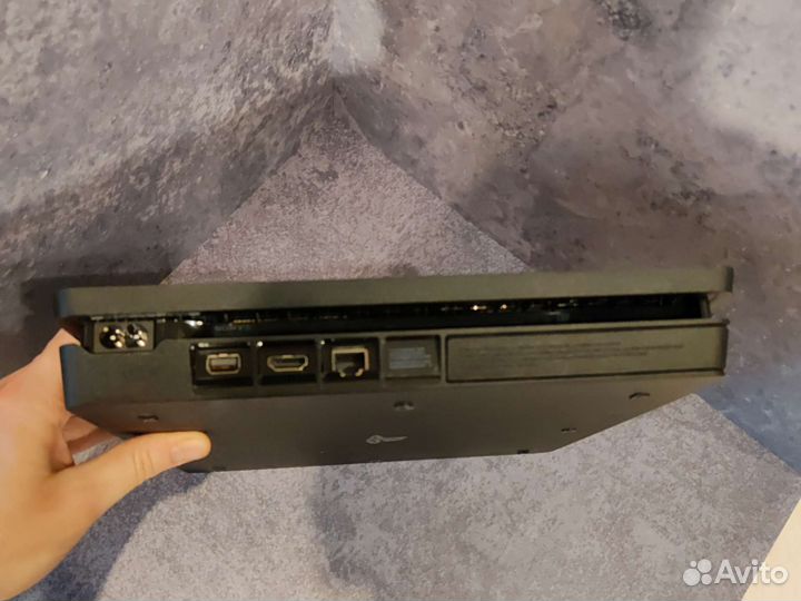 Sony PS4 slim 1tb