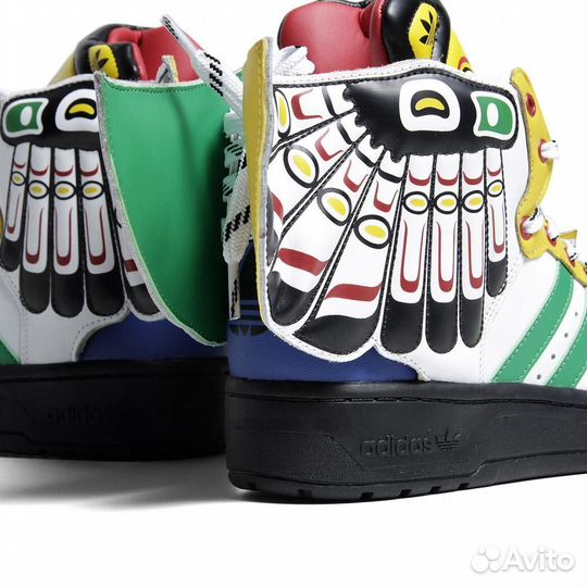 Эксклюзивные кроссовки adidas Jeremy Scott lux