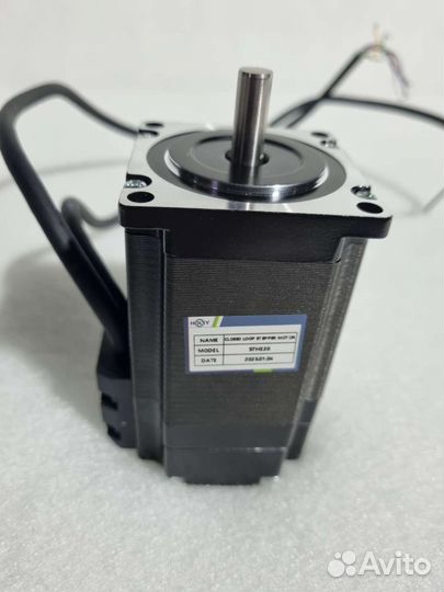 Шаговый двигатель с энкодером