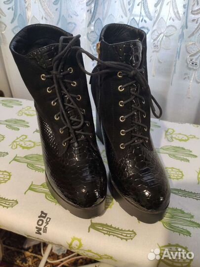 Новые ботильоны оригинал. Кожа-замш