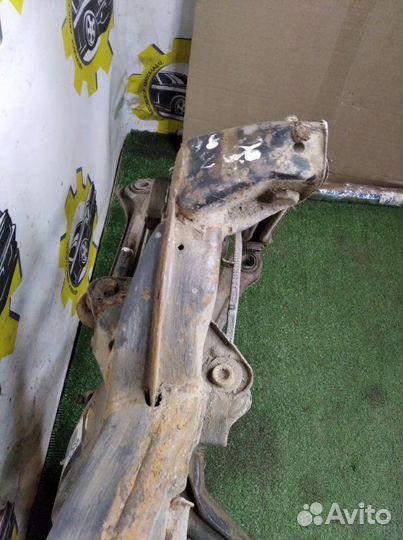 Подрамник задний Mercedes-Benz C-Class W203 OM611