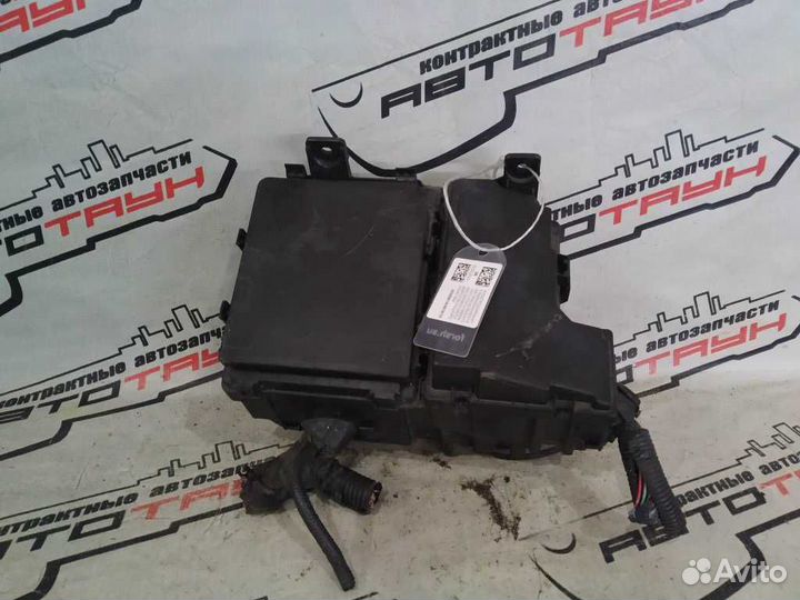 Блок предохранителей nissan sentra X-trail B16U DN