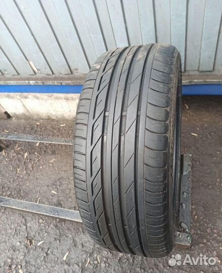 Bridgestone Turanza T001 225/40 R18 116Z