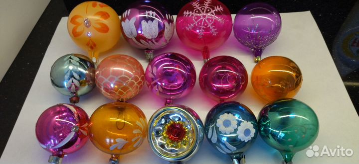 Ёлочные игрушки шары 14 шт одним лотом СССР стекл
