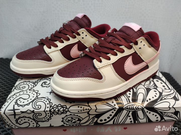 Кроссовки Nike Dunk Low Retro Valentine's Day