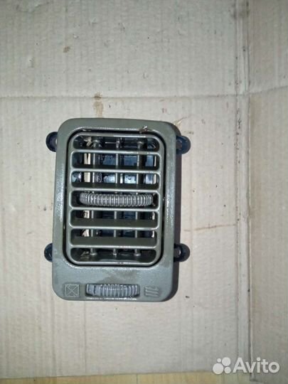 Mitsubishi Pajero Sport дефлектор обдува салона