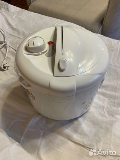 Мультиварка Scarlett