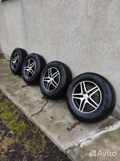 R16 Nexen N'Priz RH7 225/70, PCD 5x114.3 DIA 61.1