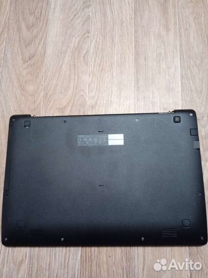 Ноутбук Asus p553m