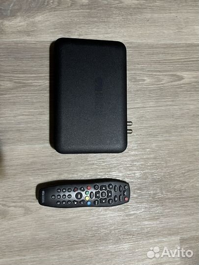 Tv приставка / триколор gs b523l