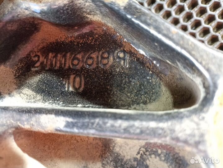 Кронштейн буксировочный левый Renault T, Volvo FH