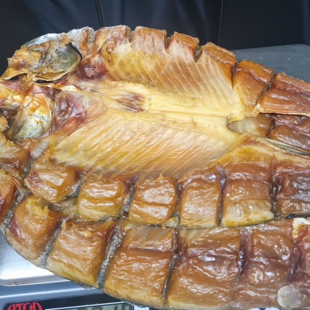 Карп дикий холодного копчения