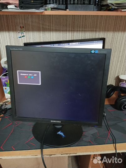 Монитор квадратный