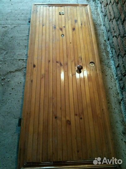 Продам дверь