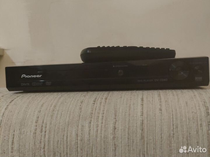Dvd плеер Pioneer DV-2240