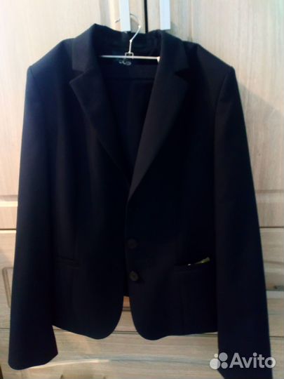 Школьный костюм на девочку