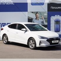 Hyundai Elantra 2.0 AT, 2019, 160 214 км, с пробегом, цена 1 899 000 руб.