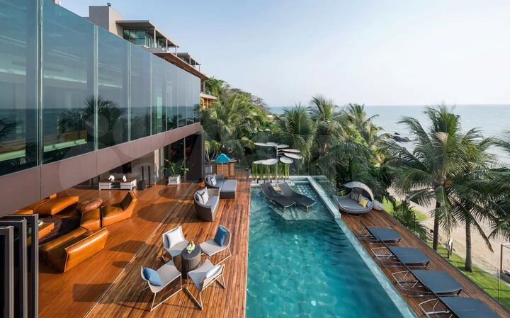 Коттедж 487,9 м² на участке 14 сот.