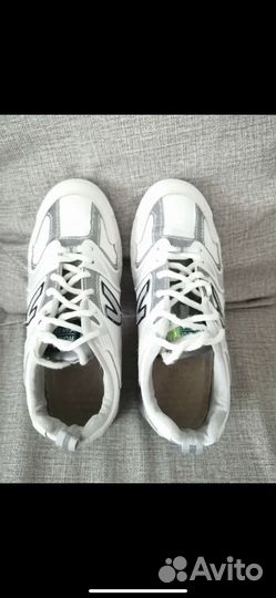 Кроссовки для девочки